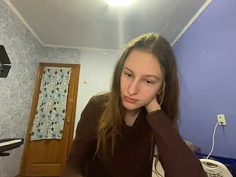 Snapshot of Eva_Angel3 chatting on 12-14-24, 05:36 Eva Angel3 online show from 12-14-24, 05:36