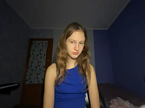 Snapshot of Eva_Angel3 chatting on 12-19-24, 06:34 Eva Angel3 online show from 12-19-24, 06:34