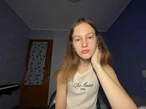 Snapshot of Eva_Angel3 chatting on 02-02-25, 03:17 Eva Angel3 online show from 02-02-25, 03:17