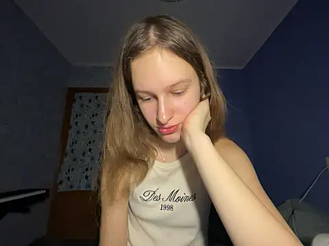 Snapshot of Eva_Angel3 chatting on 02-16-25, 05:26 Eva Angel3 online show from 02-16-25, 05:26