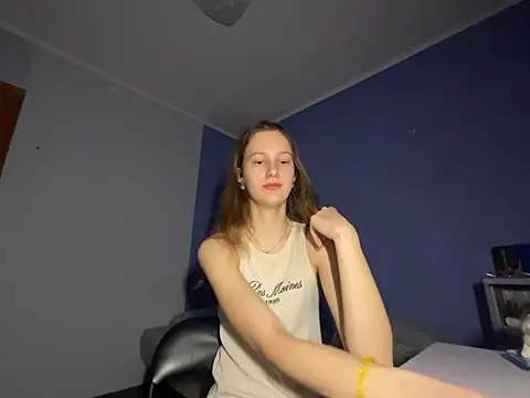 Snapshot of Eva_Angel3 chatting on 02-17-25, 06:26 Eva Angel3 online show from 02-17-25, 06:26