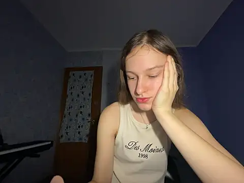 Snapshot of Eva_Angel3 chatting on 02-27-25, 05:36 Eva Angel3 online show from 02-27-25, 05:36
