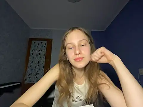 Snapshot of Eva_Angel3 chatting on 02-28-25, 07:14 Eva Angel3 online show from 02-28-25, 07:14