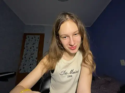 Snapshot of Eva_Angel3 chatting on 03-03-25, 06:22 Eva Angel3 online show from 03-03-25, 06:22