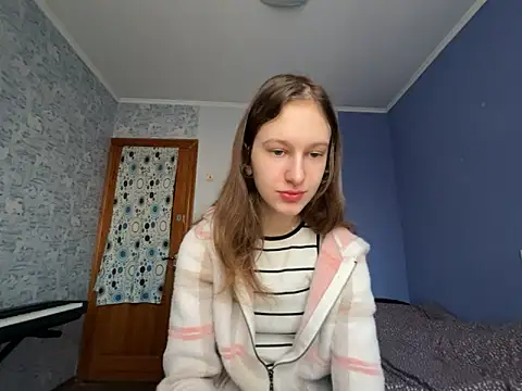 Snapshot of Eva_Angel3 chatting on 03-10-25, 03:20 Eva Angel3 online show from 03-10-25, 03:20