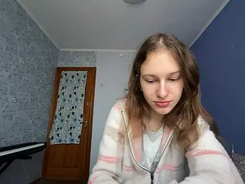 Snapshot of Eva_Angel3 chatting on 03-12-25, 03:18 Eva Angel3 online show from 03-12-25, 03:18