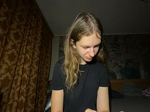 Snapshot of Eva_Angel3 chatting on 09-14-25, 05:56 Eva Angel3 online show from 09-14-25, 05:56