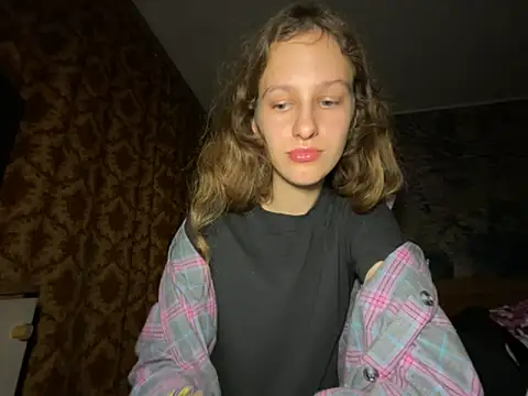 Snapshot of Eva_Angel3 chatting on 09-30-25, 06:13 Eva Angel3 online show from 09-30-25, 06:13