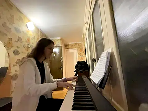 Snapshot of Eva_Angel3 chatting on 10-01-25, 05:41 Eva Angel3 online show from 10-01-25, 05:41