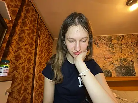 Snapshot of Eva_Angel3 chatting on 03-12-26, 06:47 Eva Angel3 online show from 03-12-26, 06:47