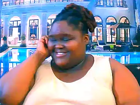 Snapshot of EbonyHotBuns chatting on 02-13-26, 07:48 EbonyHotBuns online show from 02-13-26, 07:48