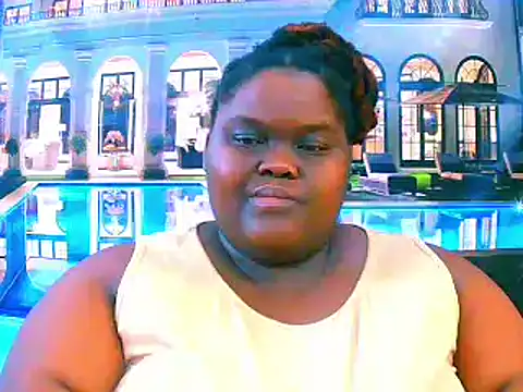 Snapshot of EbonyHotBuns chatting on 02-17-26, 08:55 EbonyHotBuns online show from 02-17-26, 08:55