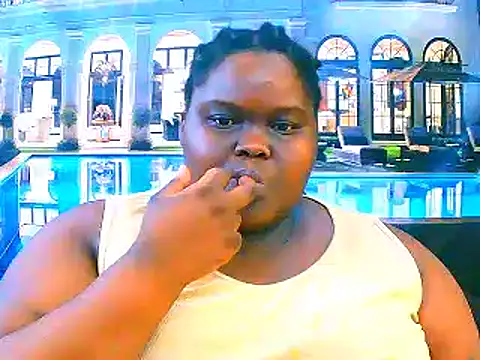 Snapshot of EbonyHotBuns chatting on 02-19-26, 09:33 EbonyHotBuns online show from 02-19-26, 09:33