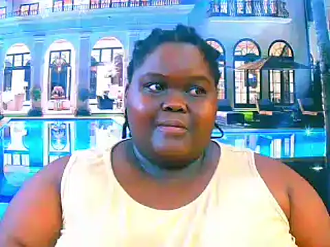 Snapshot of EbonyHotBuns chatting on 02-20-26, 06:37 EbonyHotBuns online show from 02-20-26, 06:37