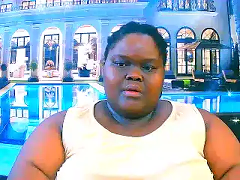 Snapshot of EbonyHotBuns chatting on 02-26-26, 07:13 EbonyHotBuns online show from 02-26-26, 07:13