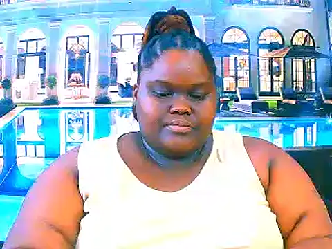 Snapshot of EbonyHotBuns chatting on 03-21-26, 08:30 EbonyHotBuns online show from 03-21-26, 08:30