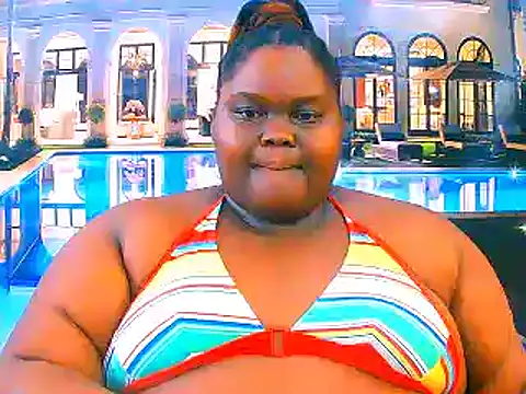 Snapshot of EbonyHotBuns chatting on 03-24-26, 10:15 EbonyHotBuns online show from 03-24-26, 10:15