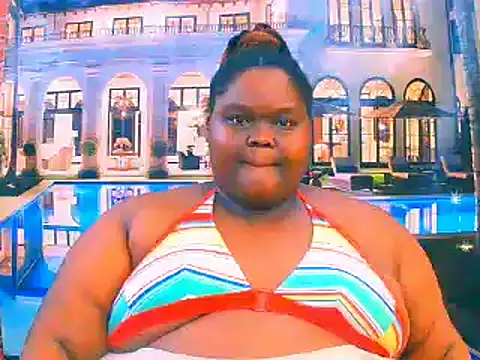 EbonyHotBuns online show from 05-01-26, 09:30