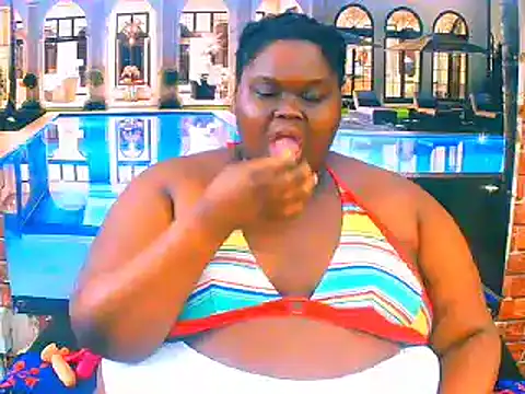EbonyHotBuns online show from 07-17-26, 11:28