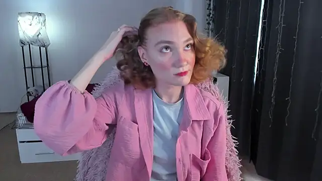 ReddHotPipper online show from 09-21-25, 02:46