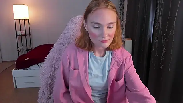 ReddHotPipper online show from 09-29-25, 02:38