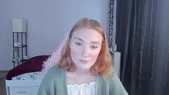 ReddHotPipper online show from 10-06-25, 02:42