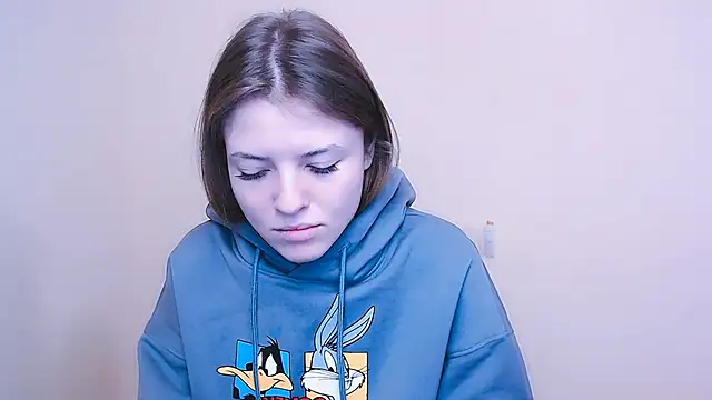 MissOliviaa  online show from 01-10-25, 01:20