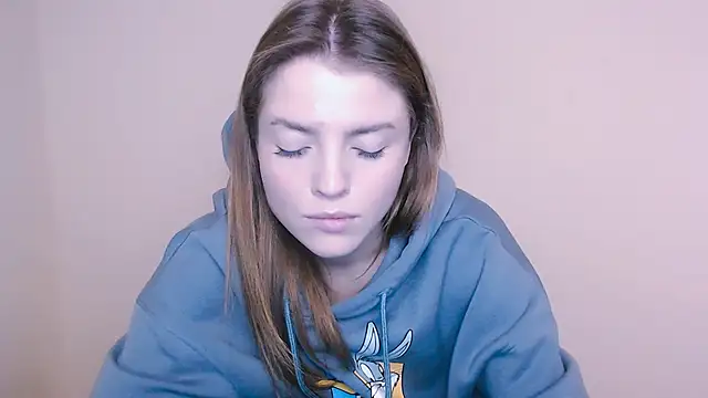 MissOliviaa  online show from 01-14-25, 04:50