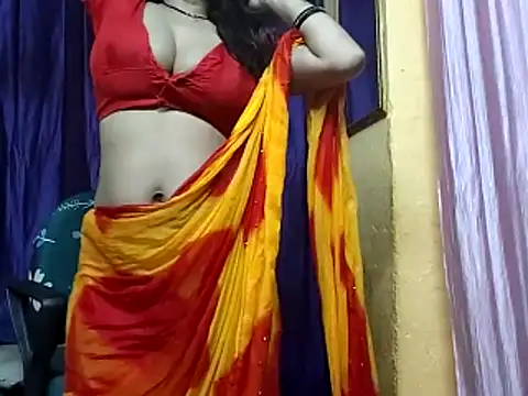 Snapshot of poojaxxx65 chatting on 03-12-26, 11:00 poojaxxx65 online show from 03-12-26, 11:00