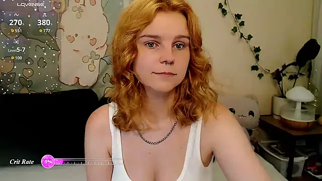 Snapshot of Moona_xx chatting on 08-03-26, 10:35 Moona xx online show from 08-03-26, 10:35