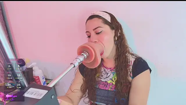 hade cute online show from 12-07-24, 04:25