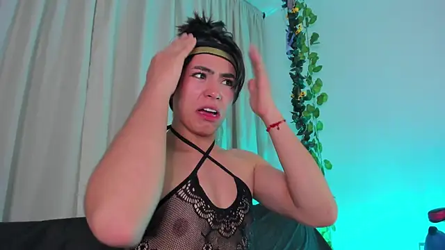 Little michell online show from 01-19-26, 02:26