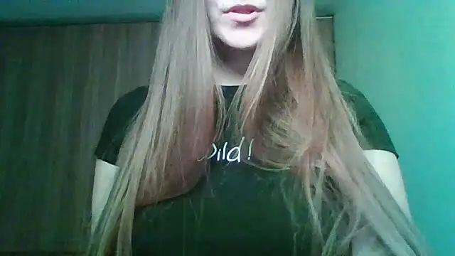Evasapples online show from 05-06-26, 01:49