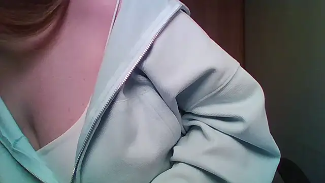 Evasapples online show from 05-07-26, 07:08