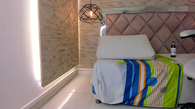 dorothy vegga online show from 01-13-25, 10:14