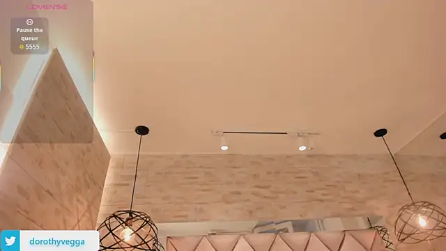 dorothy vegga online show from 10-18-25, 04:04