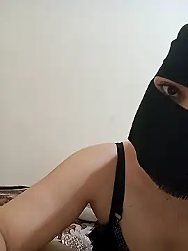 Snapshot of Sahar_sexy chatting on 12-01-24, 04:29 Sahar sexy online show from 12-01-24, 04:29