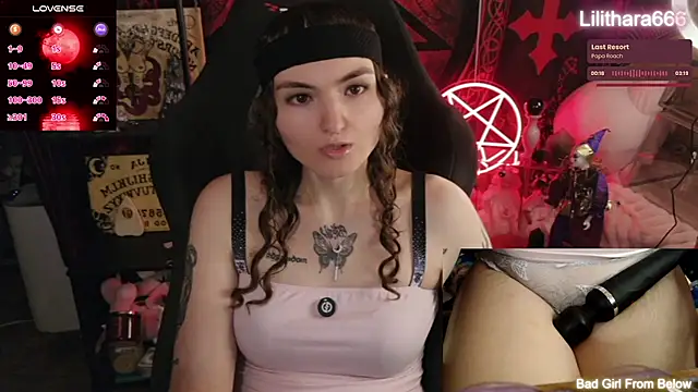 BrandiWRLD 999 online show from 06-25-26, 04:33