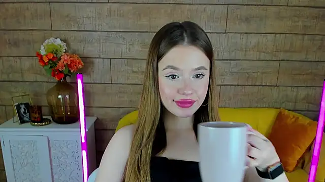 MilanaBalmain online show from 02-01-25, 07:47