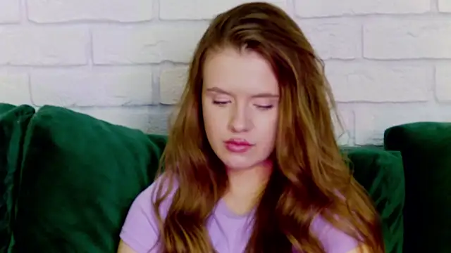 MilanaBalmain online show from 02-18-25, 03:21