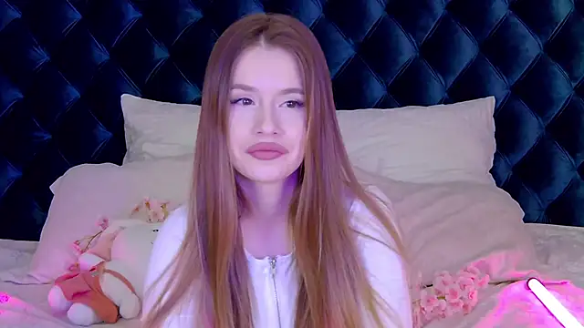 MilanaBalmain online show from 02-25-25, 10:47