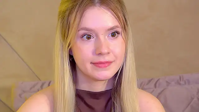 MilanaBalmain online show from 01-13-26, 04:34