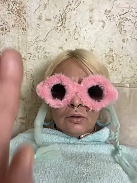 Gardener of Illusions online show from 01-31-25, 12:39