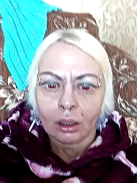 Gardener of Illusions online show from 02-06-25, 01:49