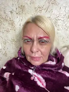 Gardener of Illusions online show from 02-09-25, 05:08