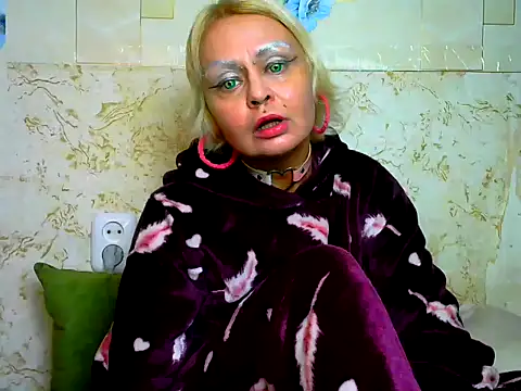 Gardener of Illusions online show from 01-19-26, 04:33