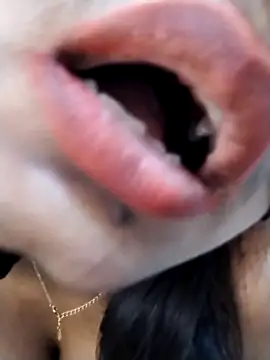 Zaraangle online show from 04-22-26, 04:26