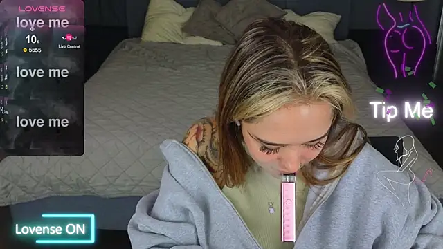 baby  kim online show from 09-20-25, 05:08