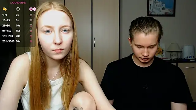 Snapshot of AliceStoneJhonyStone chatting on 02-16-25, 01:16 AliceStoneJhonyStone online show from 02-16-25, 01:16