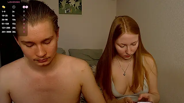 Snapshot of AliceStoneJhonyStone chatting on 03-20-25, 11:49 AliceStoneJhonyStone online show from 03-20-25, 11:49